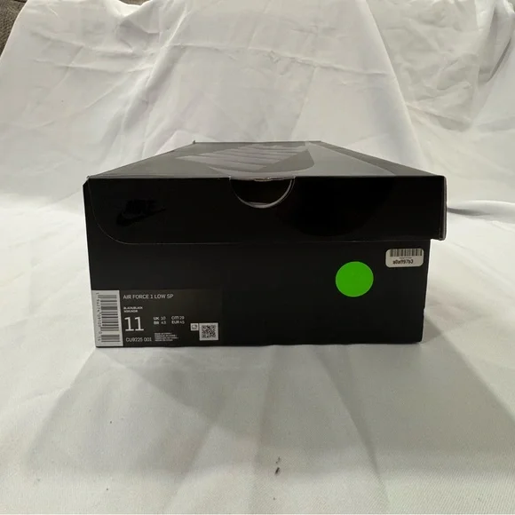 Nike Air Force One Supreme
Size 11 used
Original box - Picture 3 of 7